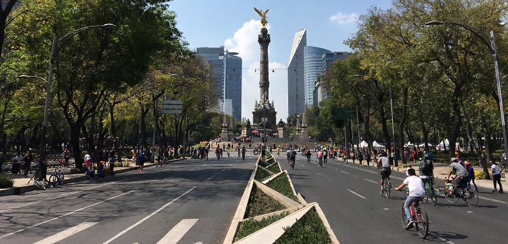 La confianza de los empresarios mexicanos frena su descenso y cae 2,2 puntos en marzo 